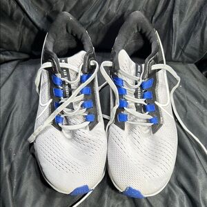 Nike Air ZOOM Pegasus 38 Gray /Blue Sneakers Size 8